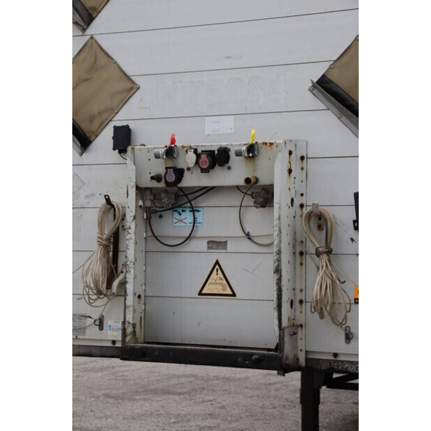 2013 شميتز كارجوبول SCB S3T-44218325