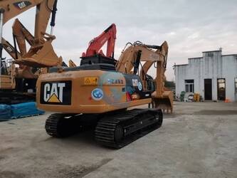 caterpillar-320d2-1088906-44225807