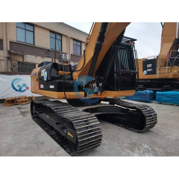 كاتربيلر 320D2-44225818