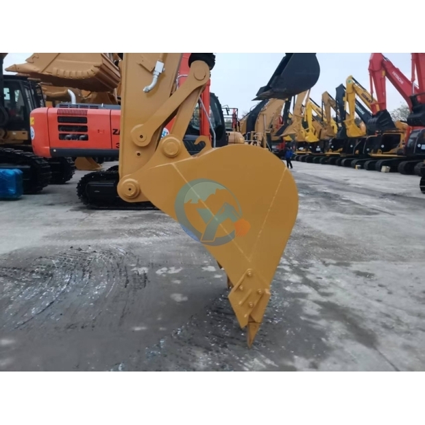 كاتربيلر 320D2-44225820