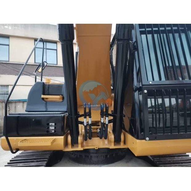 كاتربيلر 320D2-44225832