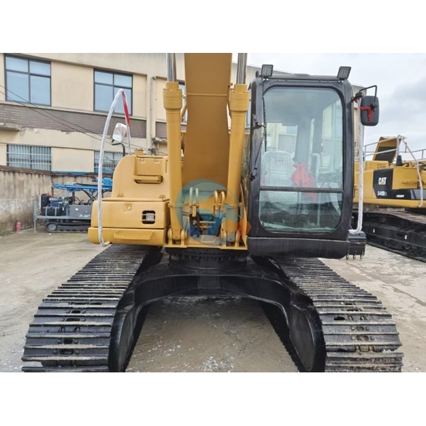 Caterpillar 320C-44225895
