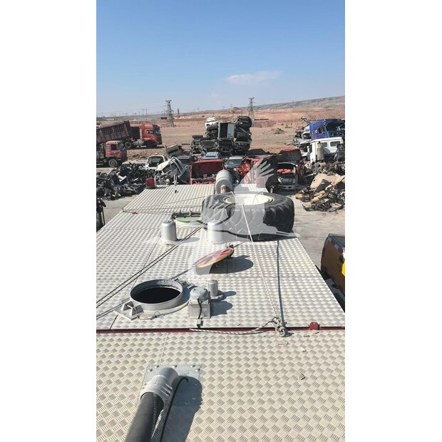 1995 روزنباور Fox-44228994