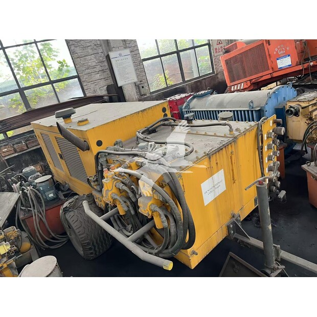 2016 Klemm KRS401DXW-44229107