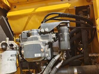 2023-komatsu-pc240lc-8-1393401-44231492