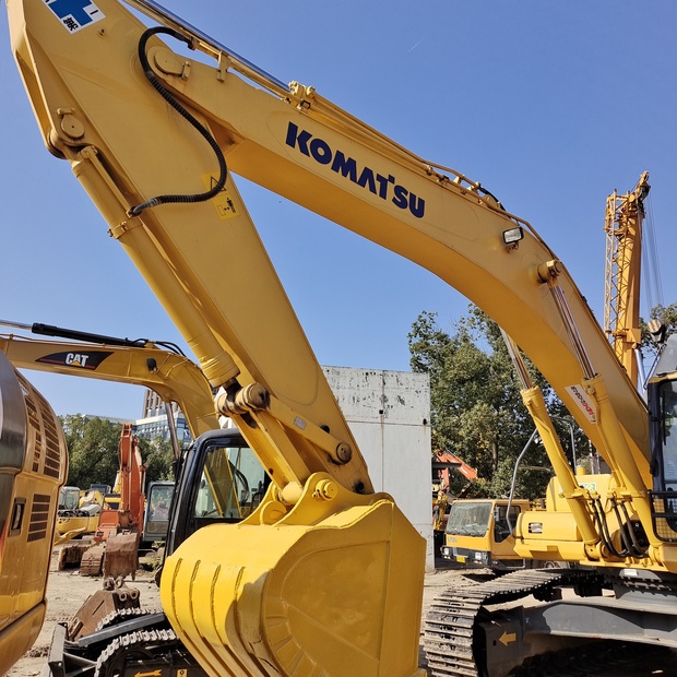 2023 Komatsu PC360-7-44232255