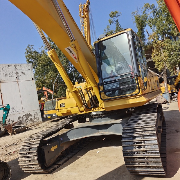 2023 Komatsu PC360-7-44232257