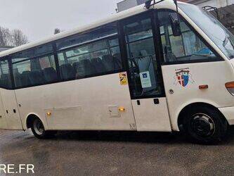 2000-mercedes-benz-814-1393421-44233576