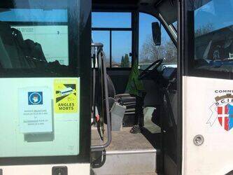 2000-mercedes-benz-814-1393421-44233584