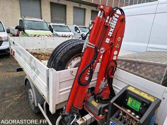 2021-iveco-35s14n-44233998