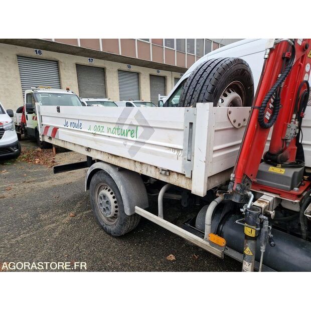 2021 Iveco 35S14N-44234001