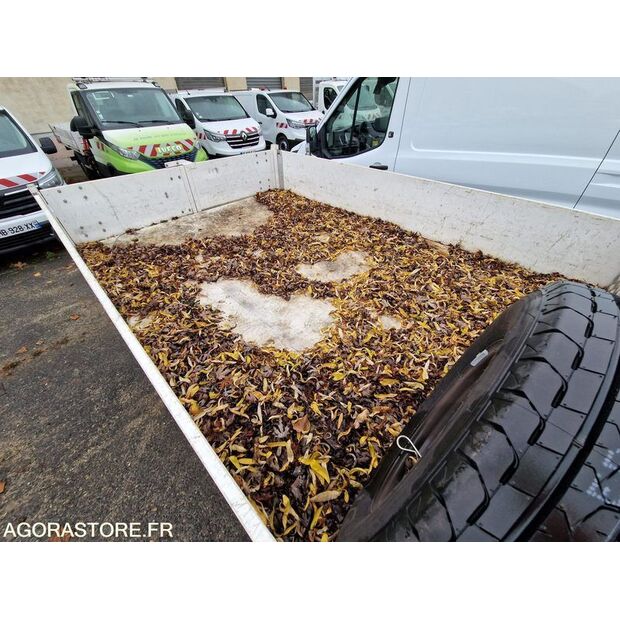 2021 Iveco 35S14N-44234002