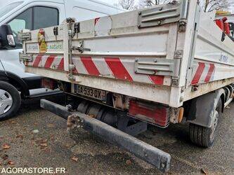 2021-iveco-35s14n-44234006