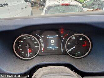 2021-iveco-35s14n-44234020