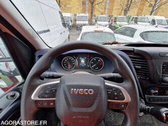 2021-iveco-35s14n-44234023