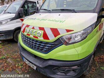 2021-iveco-35s14n-1393443-44234090