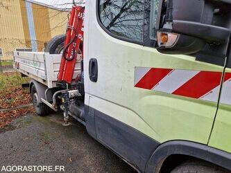 2021-iveco-35s14n-1393443-44234097