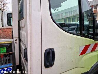 2021-iveco-35s14n-1393443-44234101