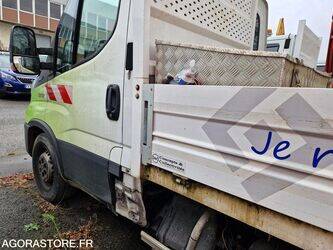 2021-iveco-35s14n-1393443-44234137