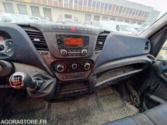 2021-iveco-35s14n-1393443-44234145