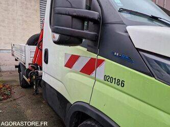 2021-iveco-35s14n-1393451-44234284