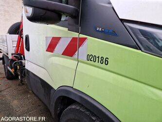 2021-iveco-35s14n-1393451-44234296