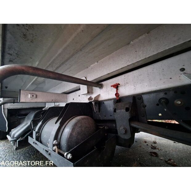 2021 Iveco 35S14N-44234317