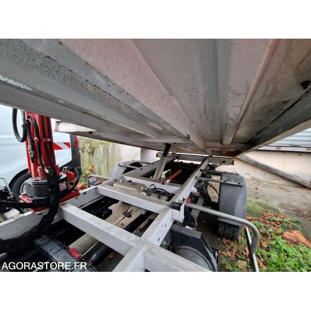 2021 Iveco 35S14N-44234330