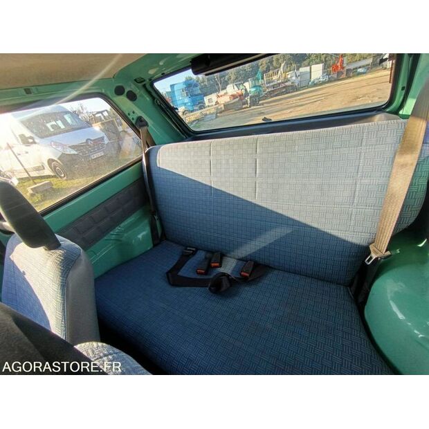 2002 فيات Panda-44234414