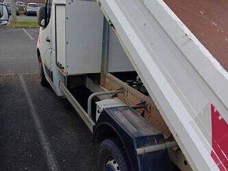 2011-renault-master-1393034-44234428