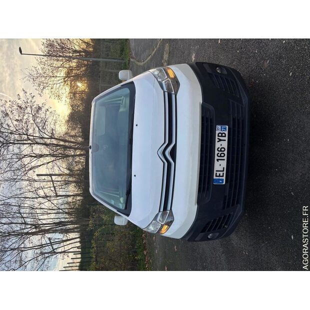 2017 سيتروين Jumpy-44234444