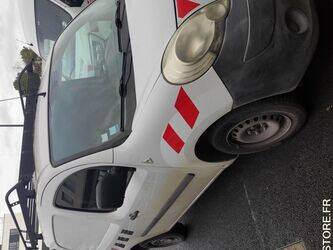 2012-renault-kangoo-1393062-44234470