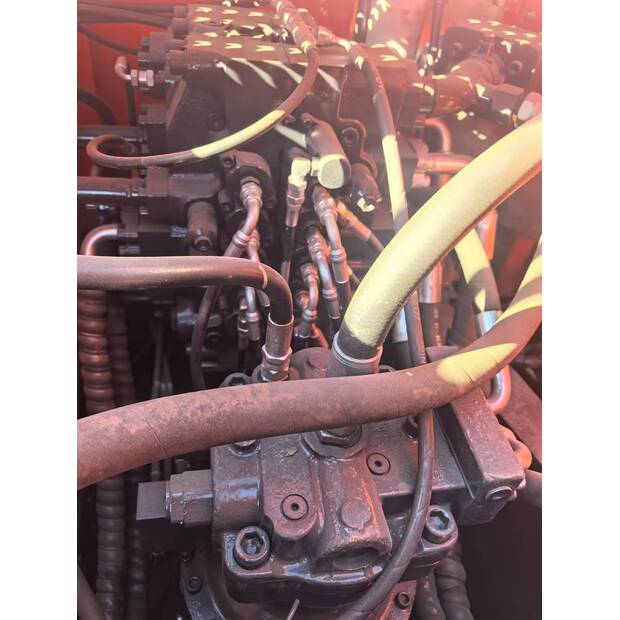 2023 Doosan 225LC-44234546