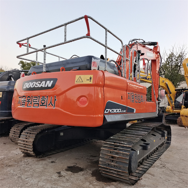 2023 Doosan DH300LC-44234556