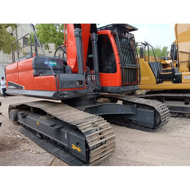 2023 دووسان DX225-44234575