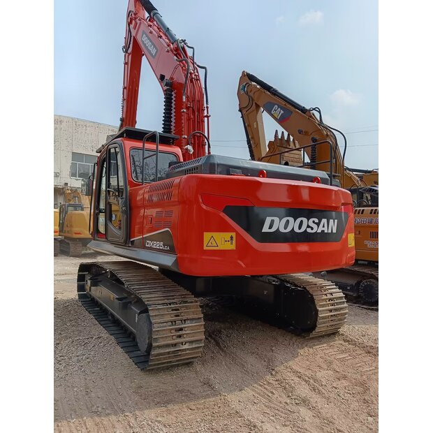 2023 دووسان DX225-44234592