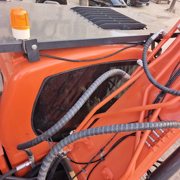 2023 Doosan DX300-44234640