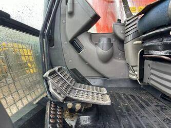 2023-hitachi-zx350-3g-1393471-44234697