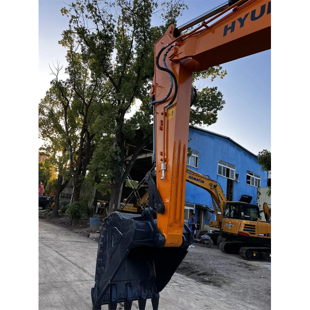 2023 هيونداي DH225LC-9-44234709