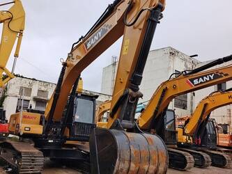 صورة ل حفارات 2023 SANY SY235H للبيع في الصّين