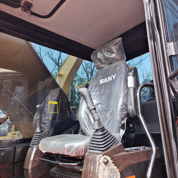 2023 SANY SY235H-44234808