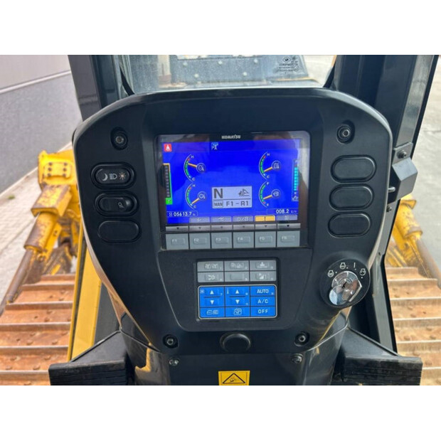 2019 Komatsu D65WX-18-44235429