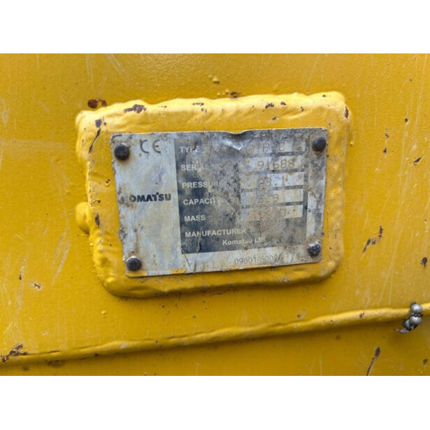 2019 Komatsu D65WX-18-44235455