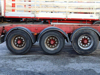 2000-renders-roc-16-27-cc-44236103