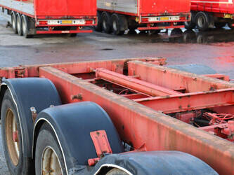 2000-renders-roc-16-27-cc-44236109