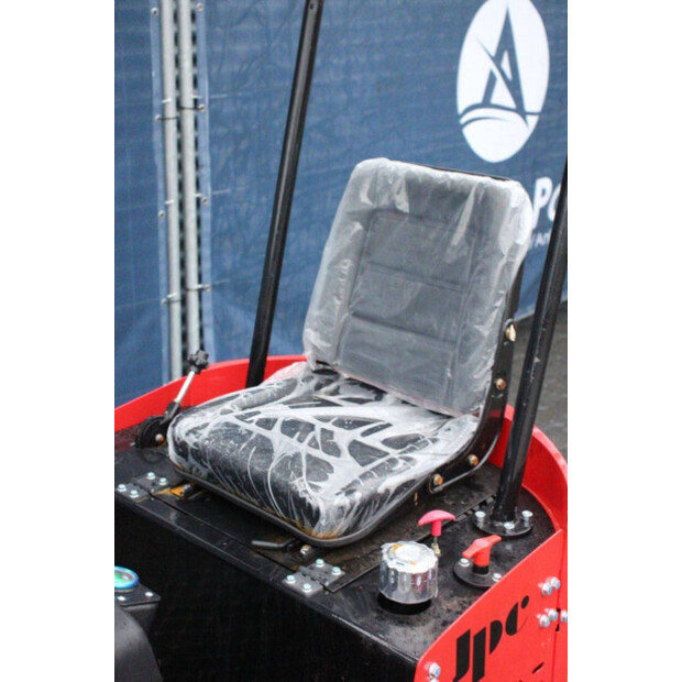 2025 جي بي سي HT12-44236310