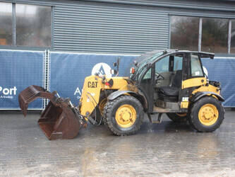 Image for TELESCOPIC HANDLERS Caterpillar TH215