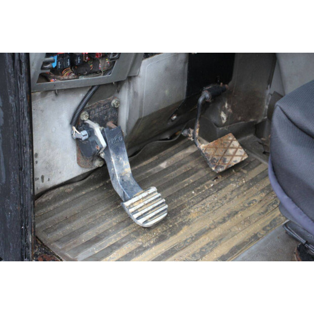 Caterpillar TH215-44236932