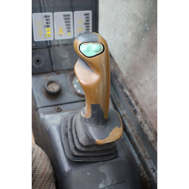 اطلس 1304-44236982