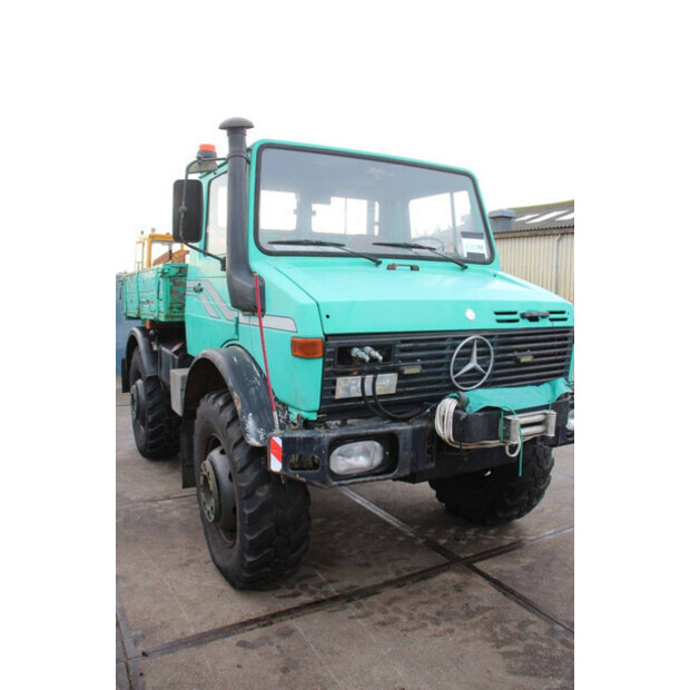 Mercedes-Benz Unimog 1300-44237149